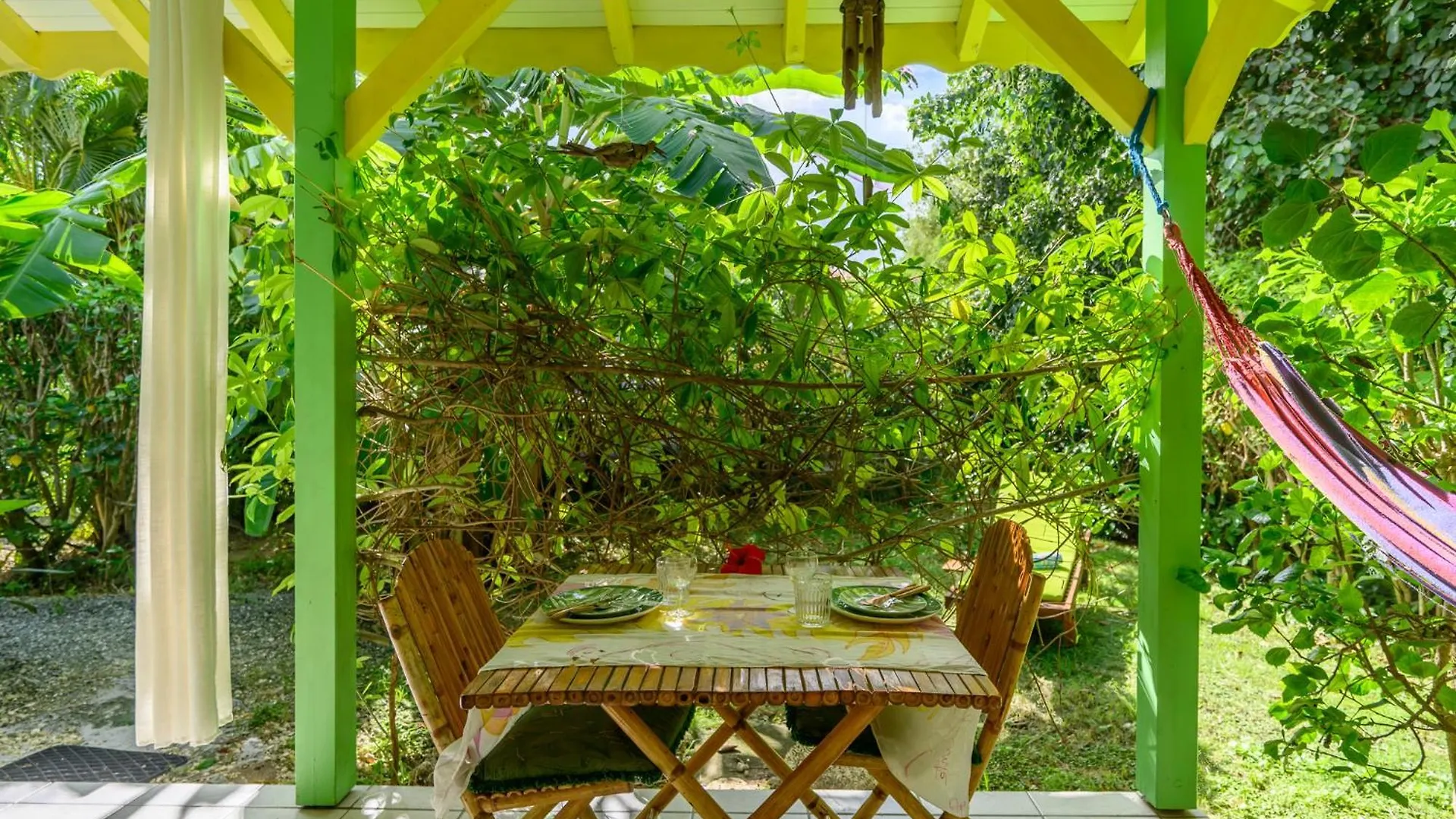 Ti'Kazmg Citron Vert Capesterre